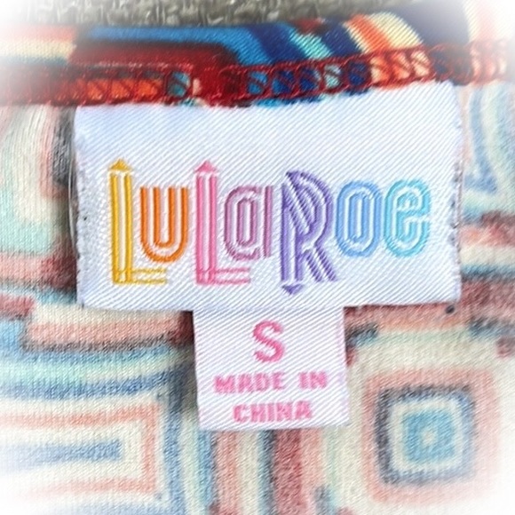 💕Super Cute High Low Oversized Lularoe Irma Tunic Top💕 - Picture 10 of 11